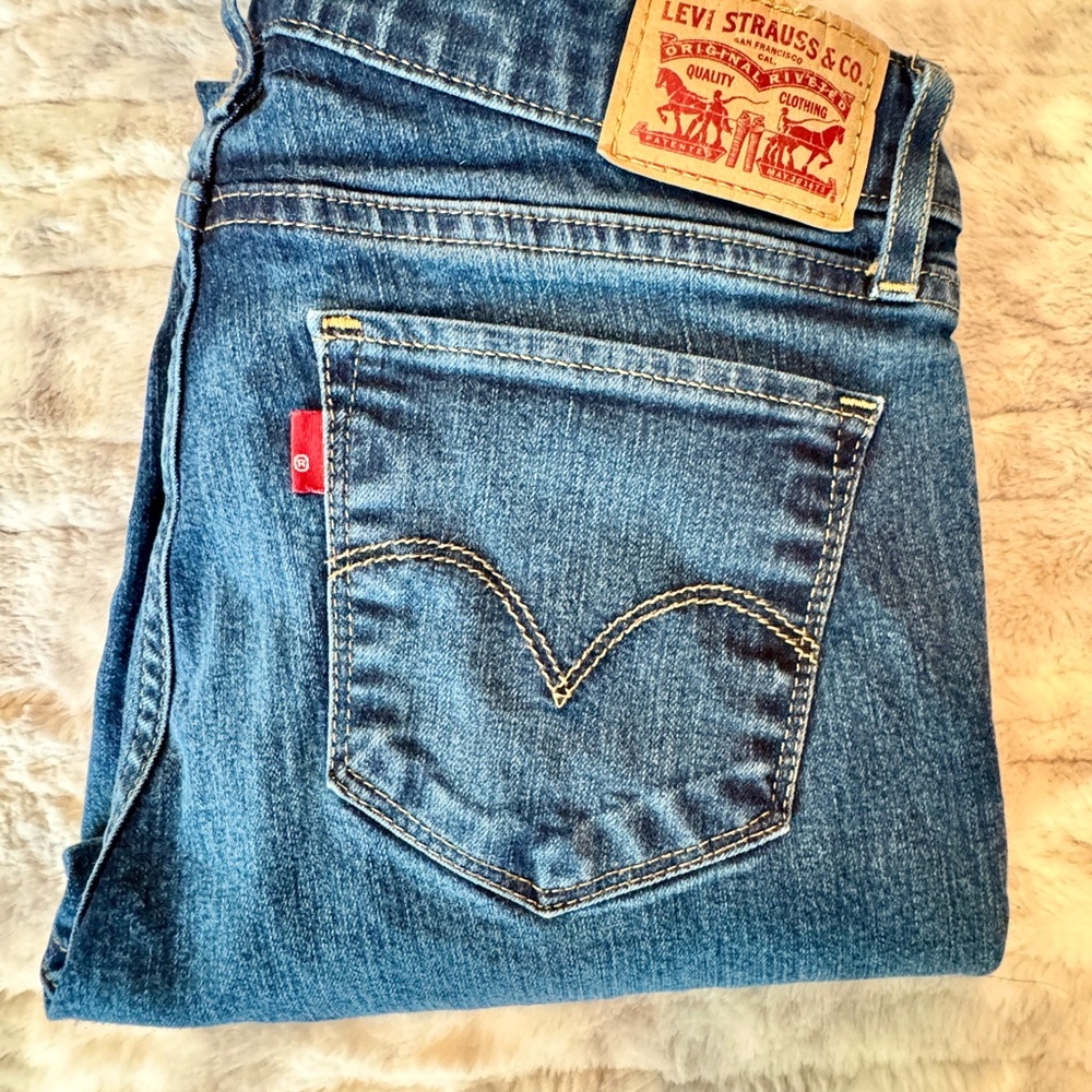 Levi's 711 Skinny Classic Blue Jeans